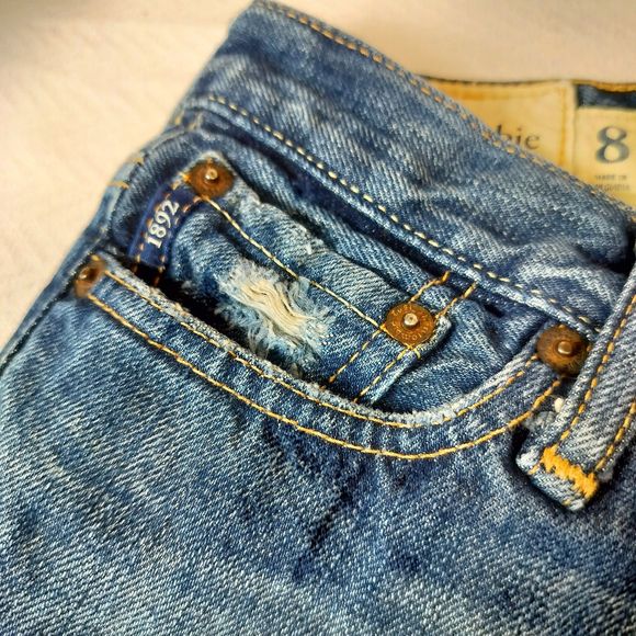 Abercrombie & Fitch Boy's Jeans. Size 8. (Waist 22.5"-24") - Picture 10 of 10